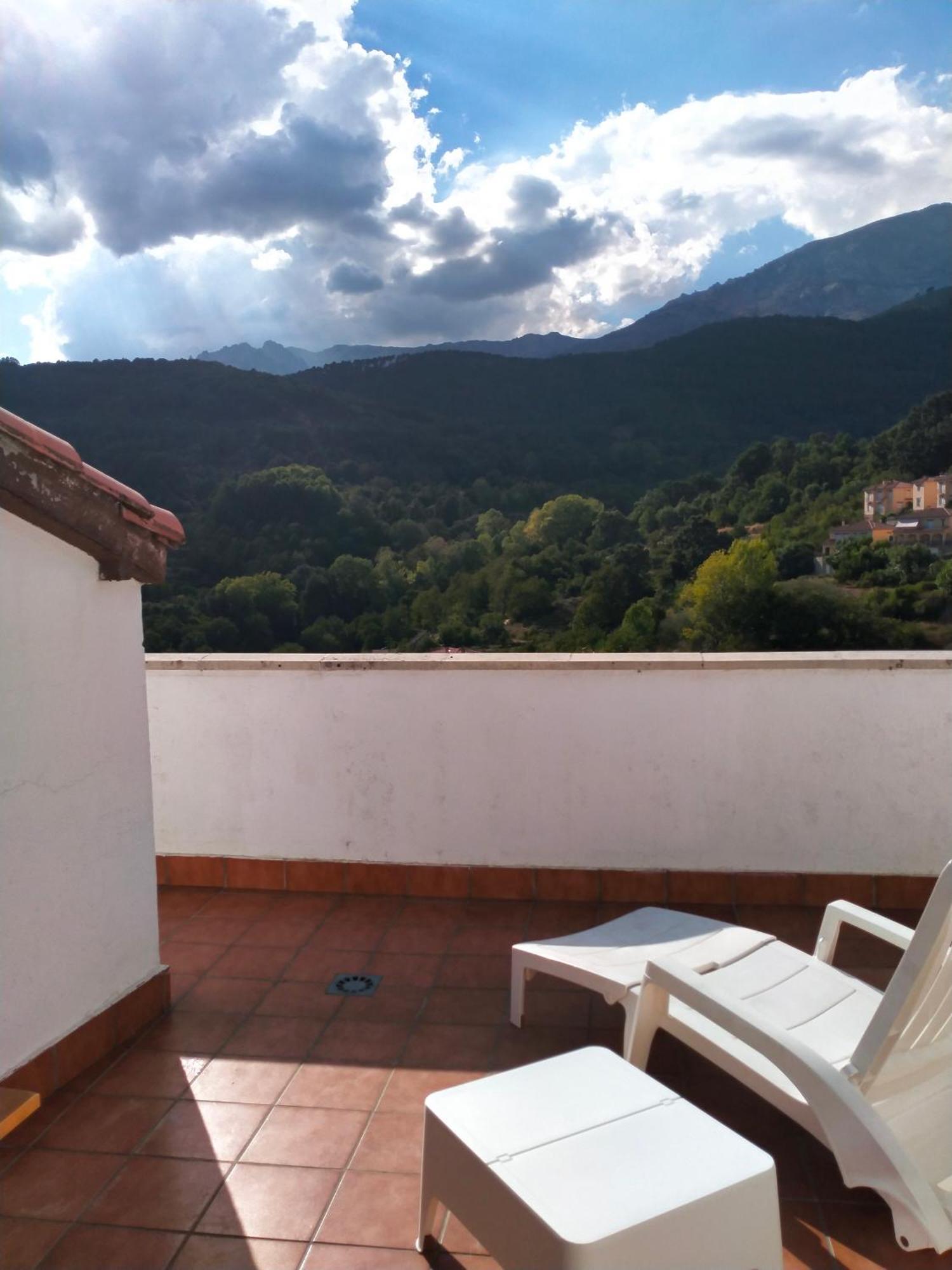 Вилла Enjoy Gredos Эль-Ареналь Номер фото